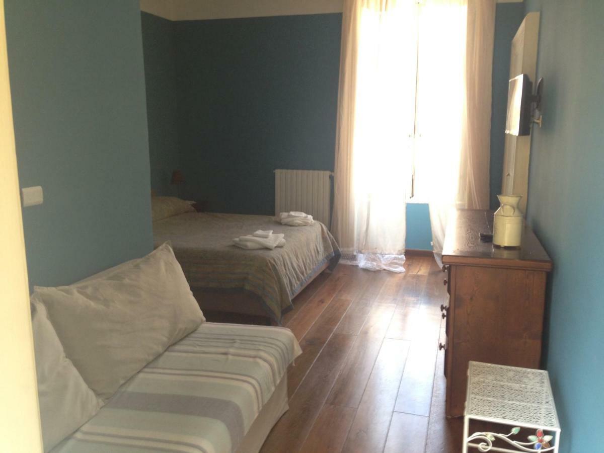 נאפולי B & B Luca Giordano N6 מראה חיצוני תמונה