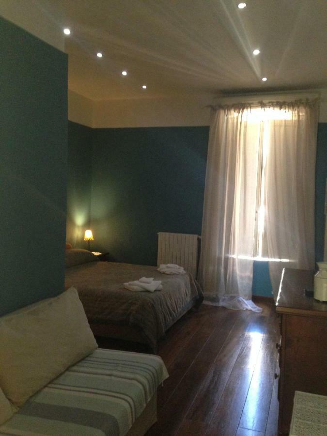 נאפולי B & B Luca Giordano N6 מראה חיצוני תמונה