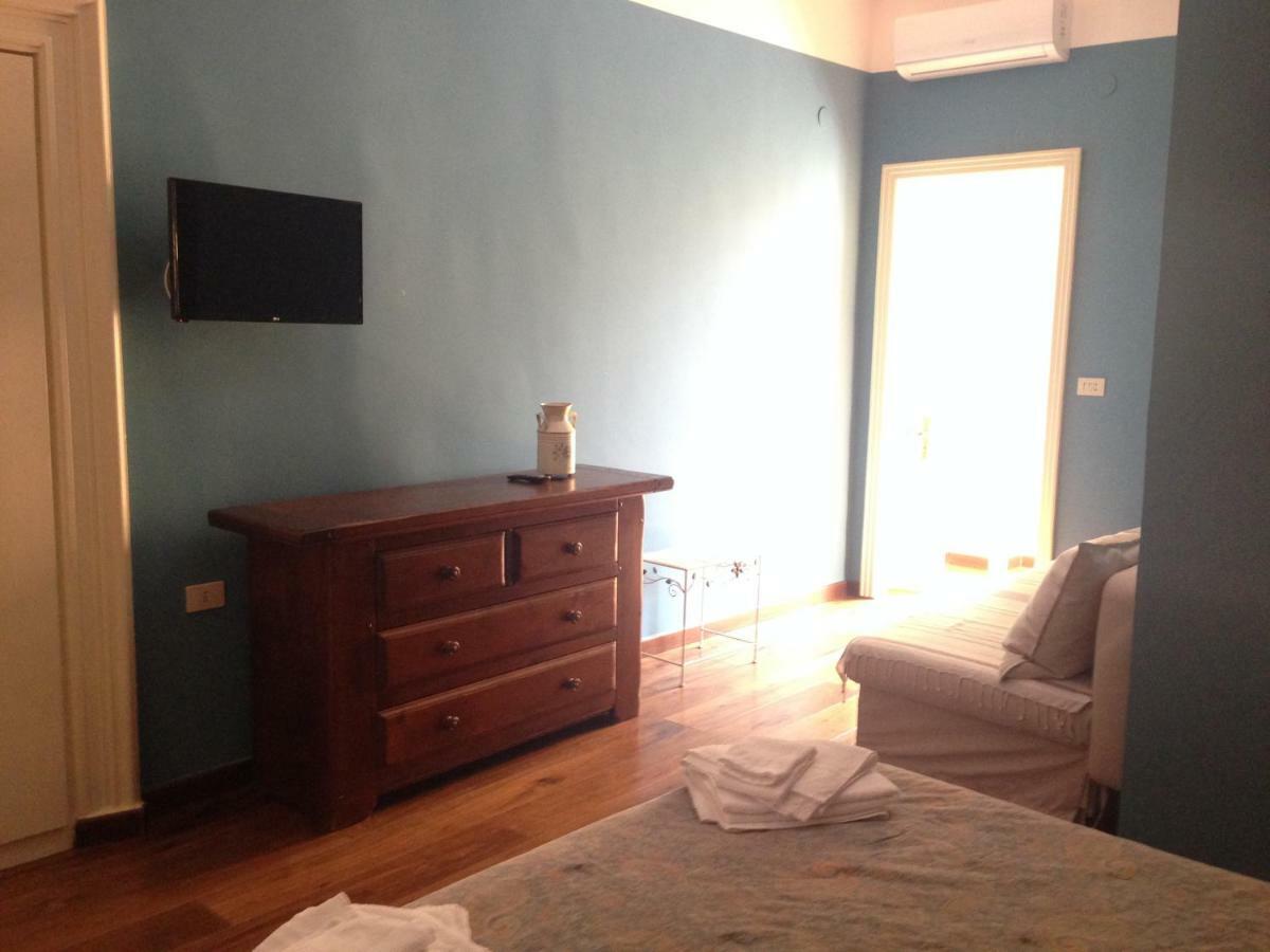 נאפולי B & B Luca Giordano N6 מראה חיצוני תמונה